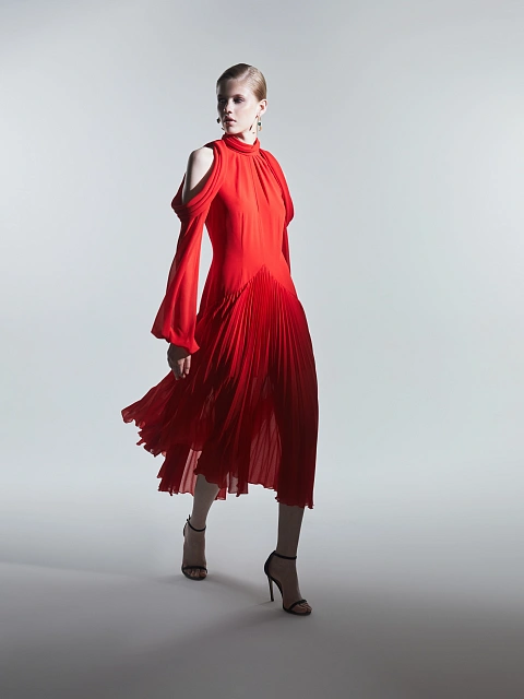 Красное платье-миди из шифона с открытыми плечами, 6 Красное платье-миди из шифона с открытыми плечами, 6