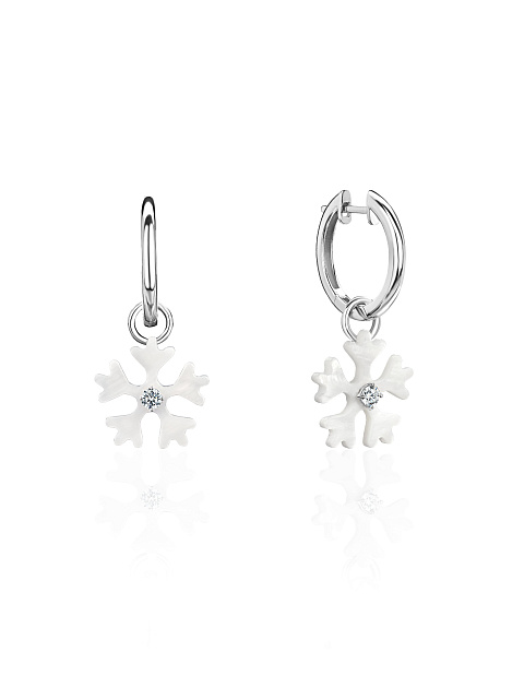 Хупсы из белого золота с цирконом и снежинками из резного перламутра, 1