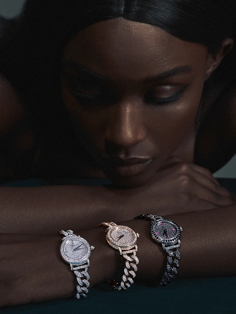 Часы из розового золота с бриллиантами, 2 Часы из розового золота с бриллиантами, 2