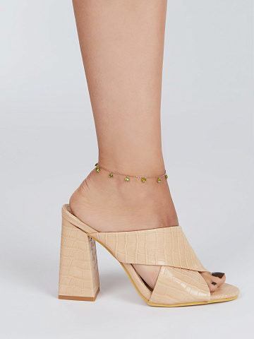 Браслет на лодыжку из серебра с позолотой с зелеными фианитами в огранке "Сердце", 2 Браслет на лодыжку из серебра с позолотой с зелеными фианитами в огранке "Сердце", 2