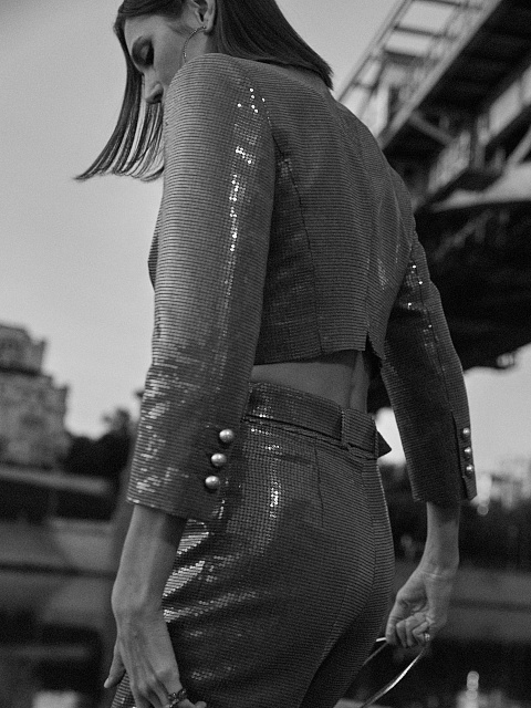 Синий костюм из денима с пайетками, 9 Синий костюм из денима с пайетками, 9