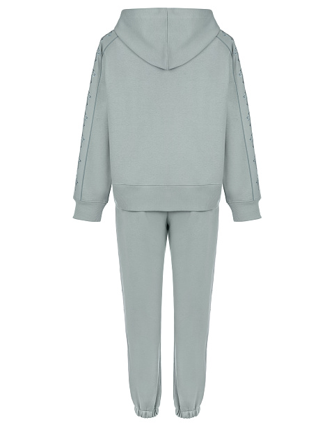 Серый трикотажный костюм с голубой вышивкой, 2