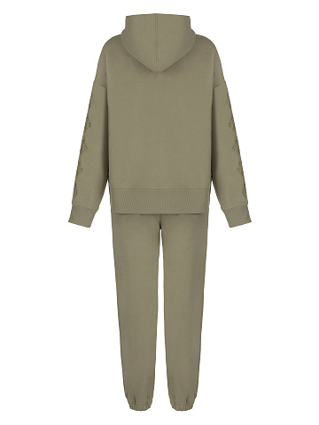 Оливковый костюм с лилиями на рукавах, 2