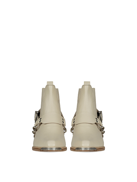 Бежевые казаки на светлой подошве, 2