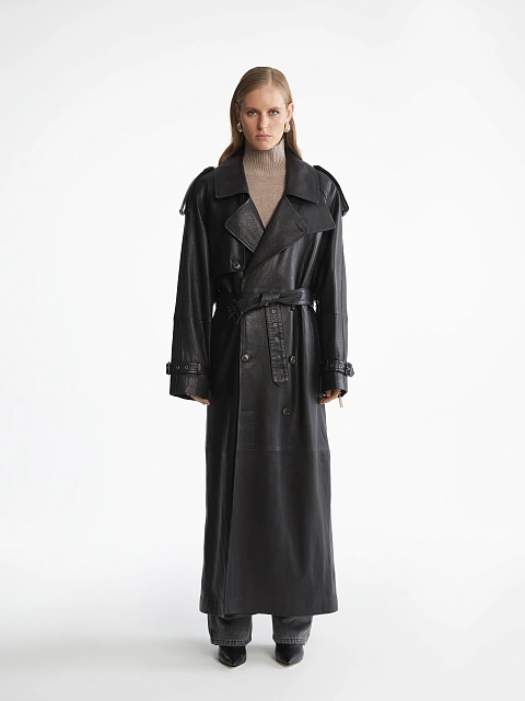 Черный двубортный тренч из фактурной кожи, 2