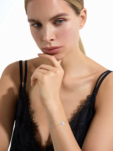 Браслет из белого золота и бриллиантов со знаком зодиака Весы, 2