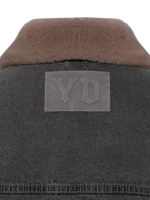 Серая джинсовая куртка с коричневым подкладом из овчины, 10