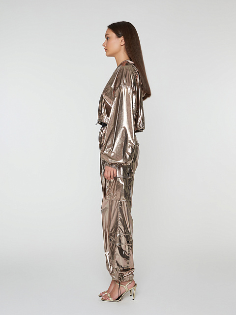 Золотистый костюм-двойка из бомбера и брюк-карго, 8 Золотистый костюм-двойка из бомбера и брюк-карго, 8