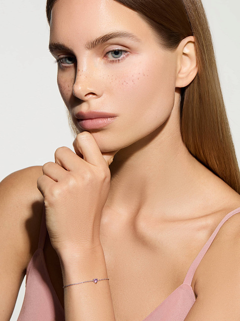 Браслет из белого золота с аметистом в огранке «сердце», 2 Браслет из белого золота с аметистом в огранке «сердце», 2