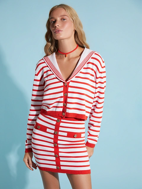 Укороченный белый кардиган в красную полоску, 5