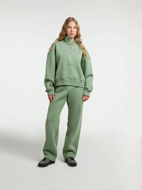 Зеленый спортивный костюм из футера с вышивкой, 8 Зеленый спортивный костюм из футера с вышивкой, 8