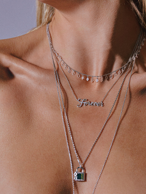 Колье с кулоном Forever из белого золота с бриллиантами, 2 Колье с кулоном Forever из белого золота с бриллиантами, 2