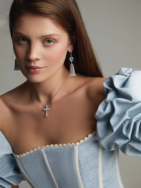 Голубое платье-мини из денима с белым кружевом, 8 Голубое платье-мини из денима с белым кружевом, 8