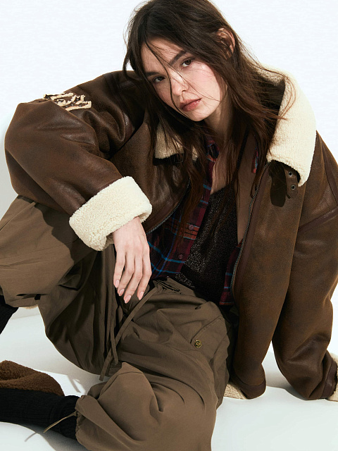 Коричневая дубленка из эко-меха, 3