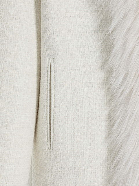 Пальто с мехом лисы, 3