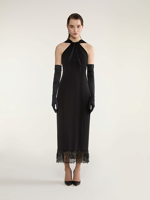 Черное платье-миди с открытыми плечами и бахромой, 3 Черное платье-миди с открытыми плечами и бахромой, 3