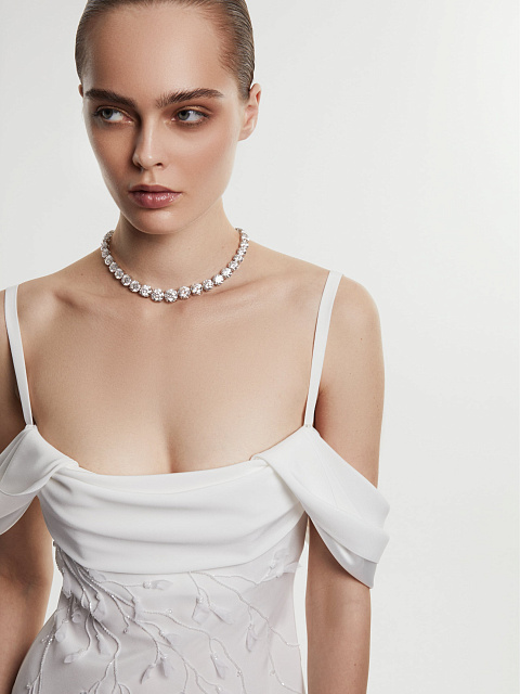 Колье из белого золота с бриллиантами круглой огранки, 14 Колье из белого золота с бриллиантами круглой огранки, 14