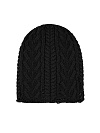 Шапка черного цвета, вязка косы с разрезами