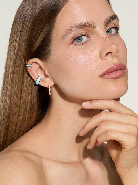 Узкий кафф из белого золота с эмалью Baby Blue Color, 4