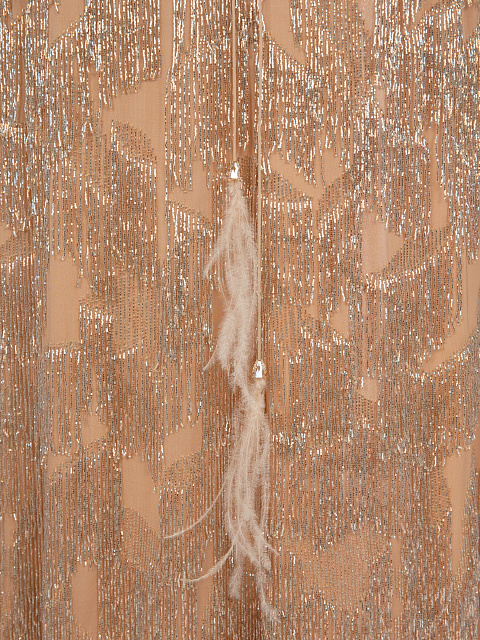 Бежевое платье из шелка с бисером и перьями, 5