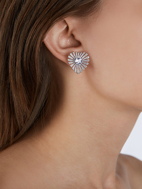 Серьги-гвоздики из белого золота, шпинели и бриллиантов, 2