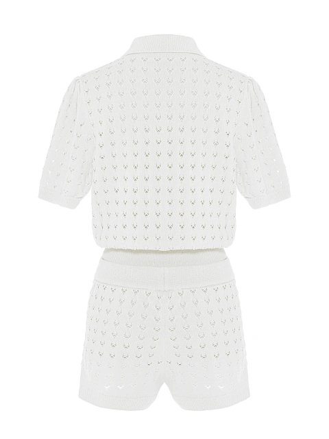 Белый вязаный комплект из поло и шорт, 3 Белый вязаный комплект из поло и шорт, 3