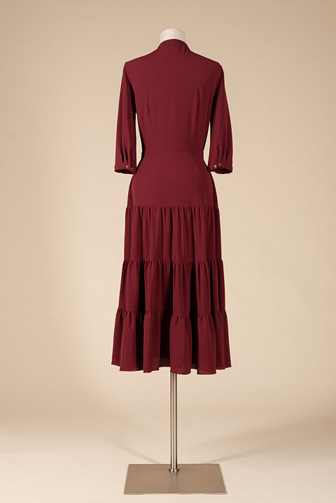 Платье-рубашка из бордовой вискозы , отрезная талия, три яруса, рукав 3/4, 2