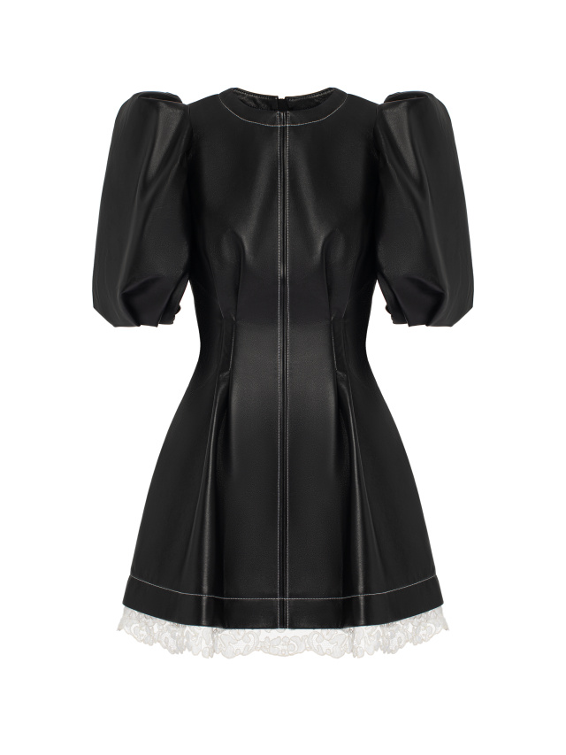 Черное платье-мини из кожи с белым кружевом, 1