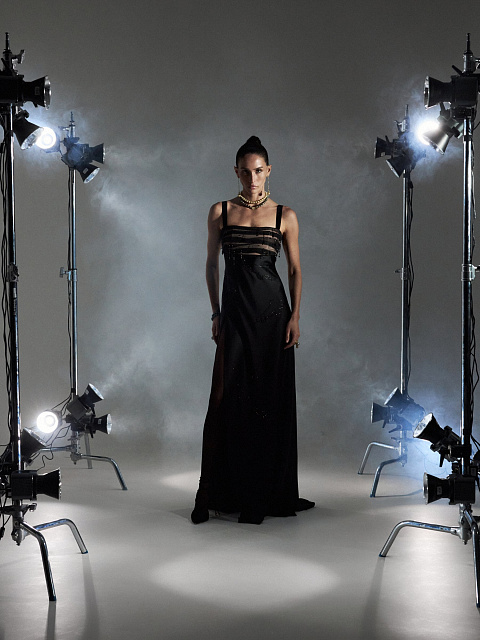 Черное платье-макси из шелка с бисером, 2 Черное платье-макси из шелка с бисером, 2