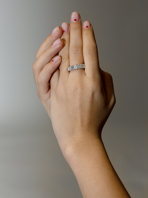 Кольцо из белого золота с бриллиантами изумрудной огранки, 3