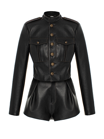 Черный кожаный комплект из жакета и шорт, 1