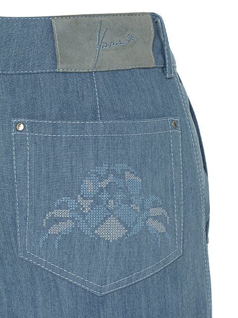 ​​Cеро-голубые расклешенные джинсы с вышивкой на карманах, 4