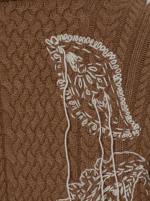 Коричневое вязаное пальто с косами и вышивкой, 5