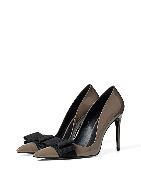 Коричневые туфли-лодочки, 1