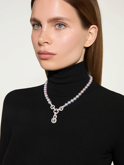 Колье с кулоном из белого золота с голубым жемчугом Акойя и бриллиантами, 2