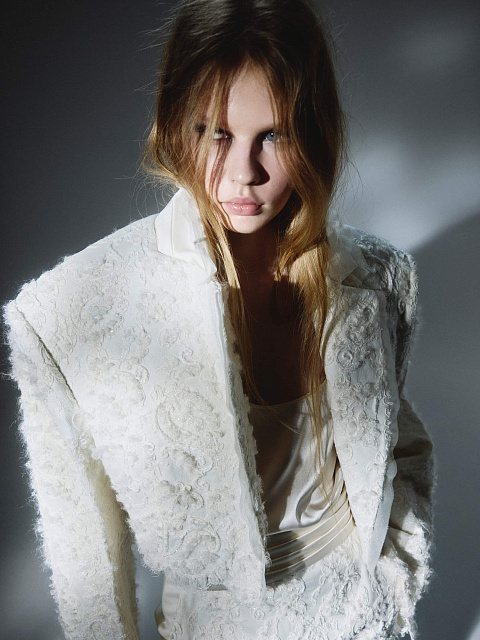 Молочный жакет с вышивкой, 4 Молочный жакет с вышивкой, 4