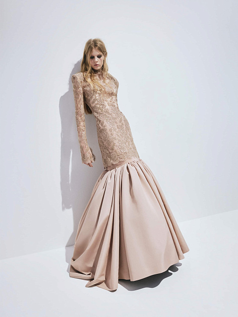 Бежевый комплект из кружева, 2