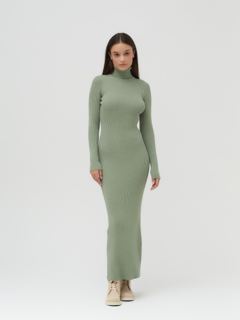 Зеленое трикотажное платье-макси, 1