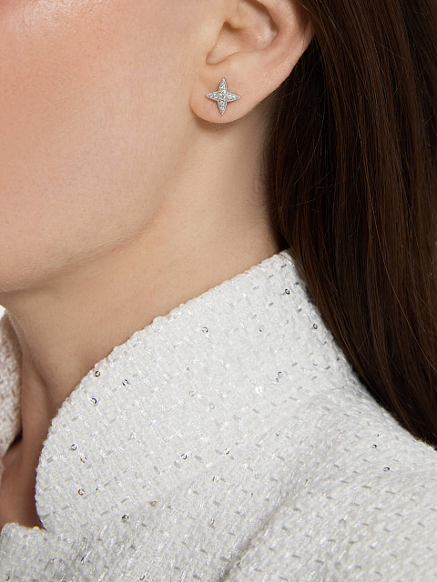 Пусеты из белого золота с бриллиантами в круглой огранке, 3 Пусеты из белого золота с бриллиантами в круглой огранке, 3