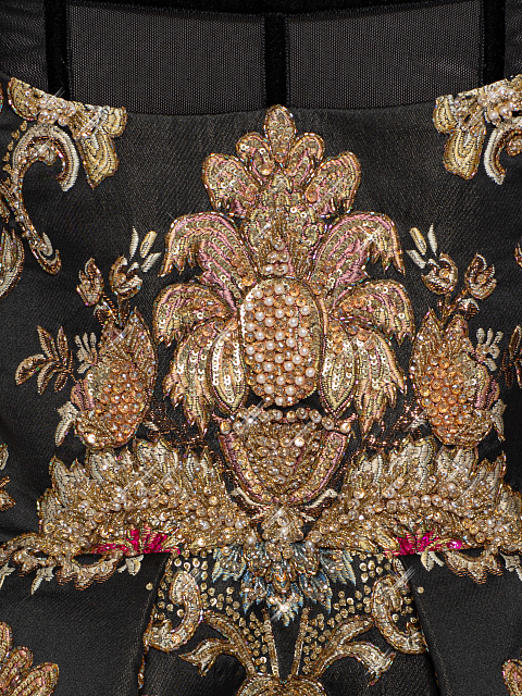 Черное платье-мини из парчи с золотым узором и пайетками, 4