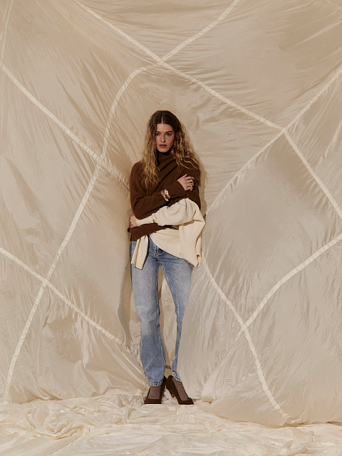 Коричневый кашемировый свитер с высоким горлом, 6