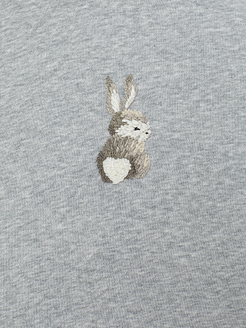 Серое хлопковое худи с вышивкой в виде зайца, 3 Серое хлопковое худи с вышивкой в виде зайца, 3