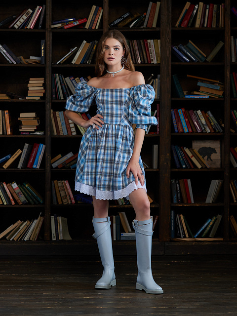 Светло-голубые кожаные сапоги с ремешком, 5 Светло-голубые кожаные сапоги с ремешком, 5