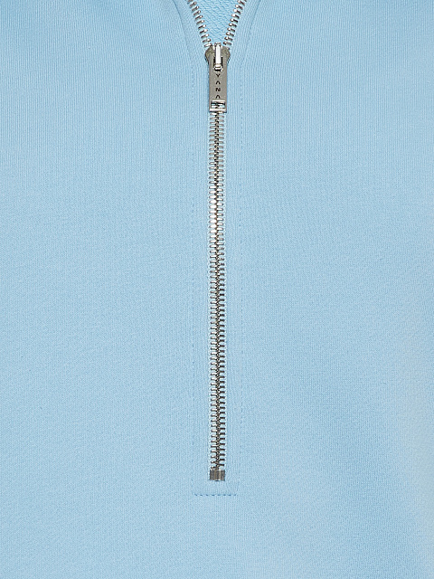 Голубой костюм с укороченной толстовкой и белой вышивкой, 4