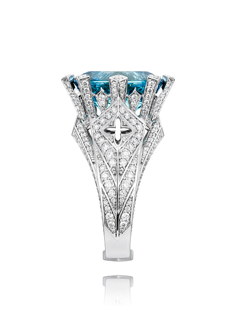 Кольцо из белого золота с аквамарином и с бриллиантами, 4 Кольцо из белого золота с аквамарином и с бриллиантами, 4