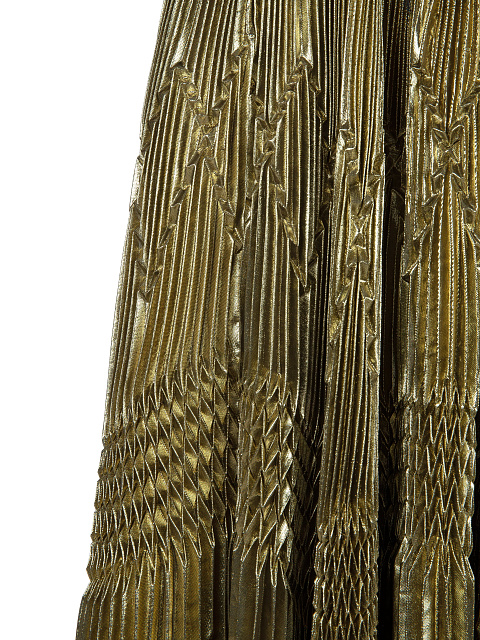 Платье-миди из золотой ткани гофре и перьев, 3