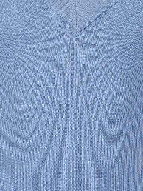 Голубое боди с V-образным вырезом, 3 Голубое боди с V-образным вырезом, 3