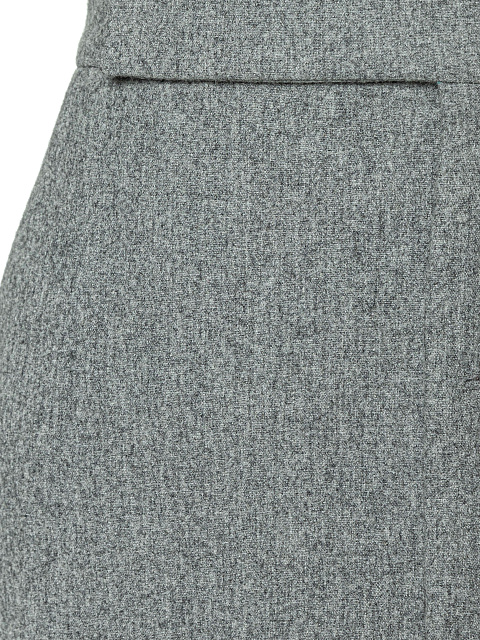 Серый костюм-двойка, 5