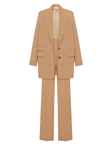 Бежевый костюм-двойка с удлиненным жакетом, 1