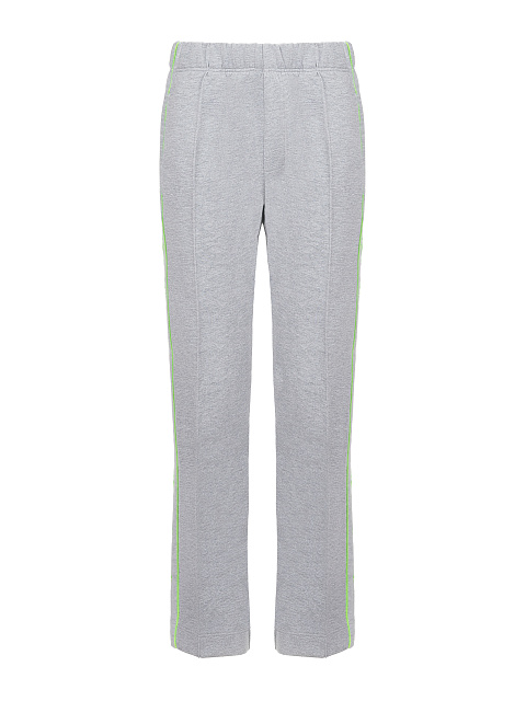 Серый костюм с укороченной толстовкой и неоново-зеленой вышивкой в виде крестов, 3